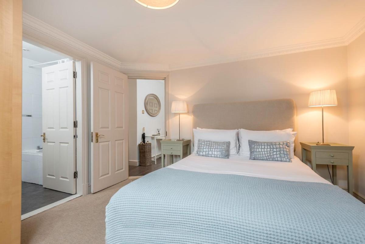 Prime Location - Bright Peaceful 3br Duplex Flat Apartment